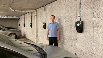 När energibolaget gick över till effekttariff ökade laddkostnaderna markant för Brf Mjödners höjd, berättar föreningens ordförande Tonie Lehtonen. Foto: privat